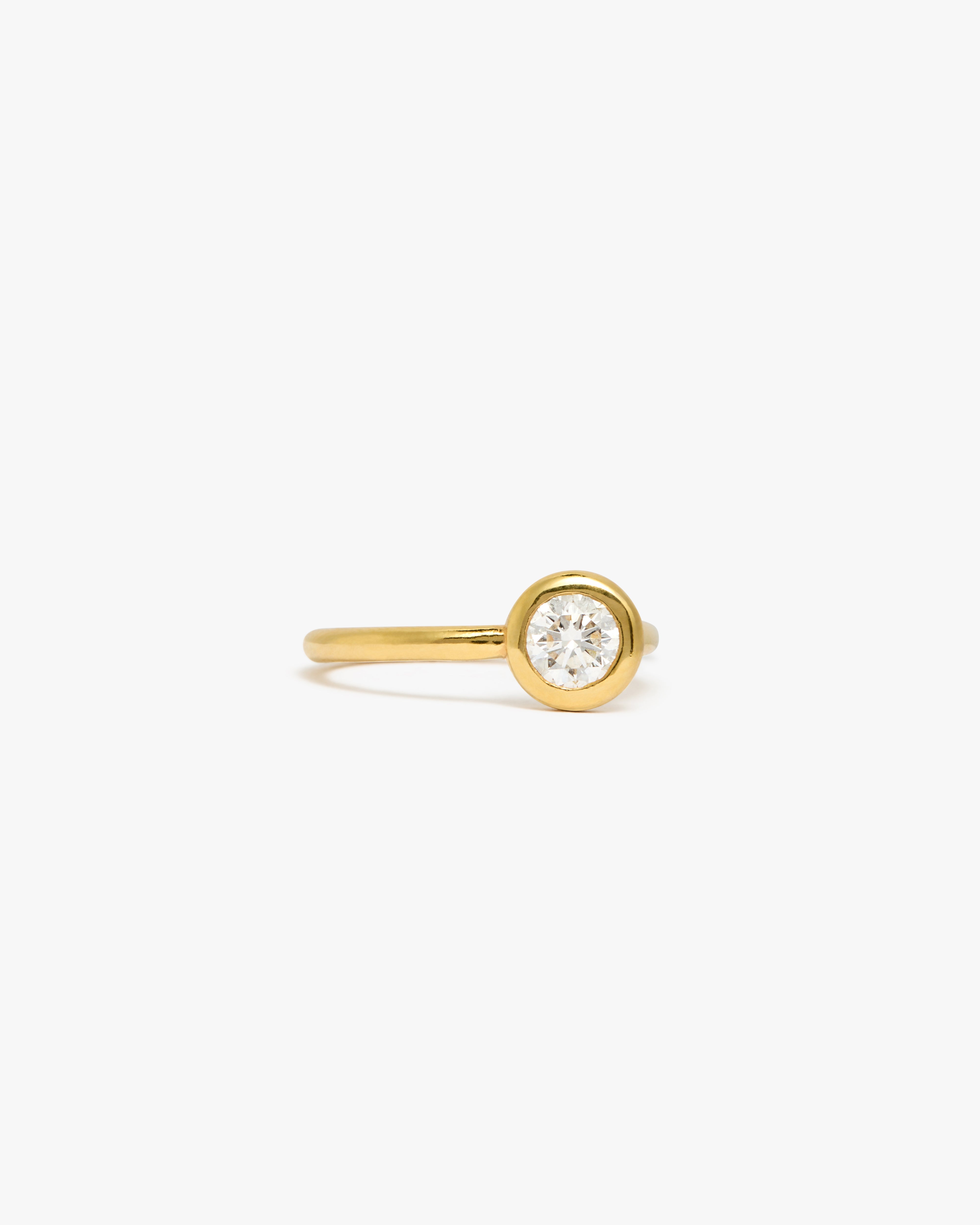 Anello Magnetica con Diamante