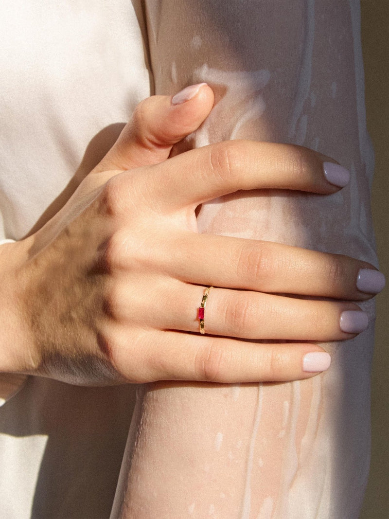 Glimmer Ring Pink Ruby - LIL Milan
