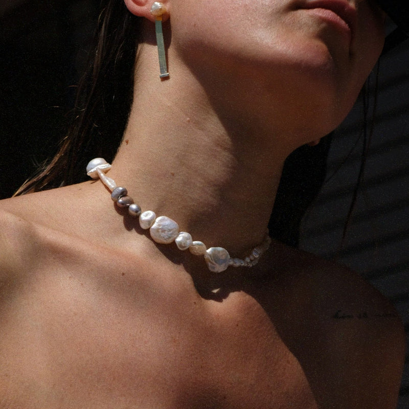 Farfalle nello stomaco | 18k Solid gold chocker necklace with pearls | pearl necklace for women | Lil Milan