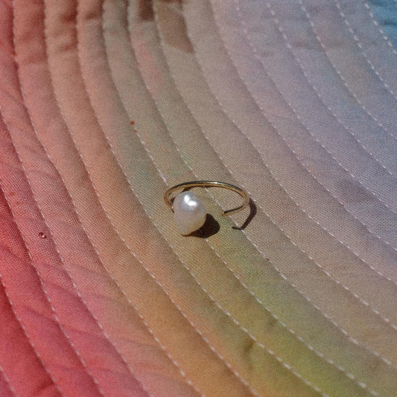 Portami via | 9k gold pearls ring for women | Freshwater pearl ring for women  UK | Lil Milan