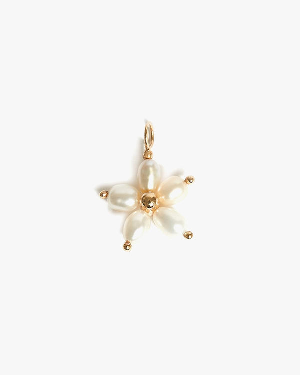 Camomilla Amulet